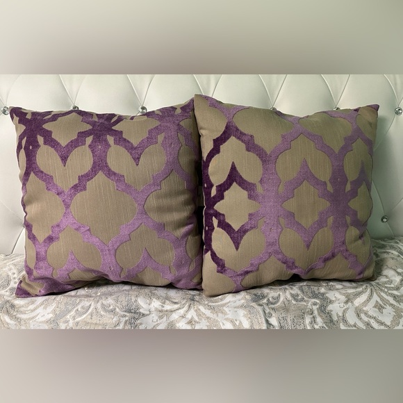 Set of 4 Accent Pillows - Picture 4 of 4